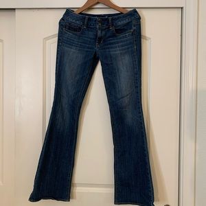 American Eagle 6 Long Artist Super Stretch Jeans